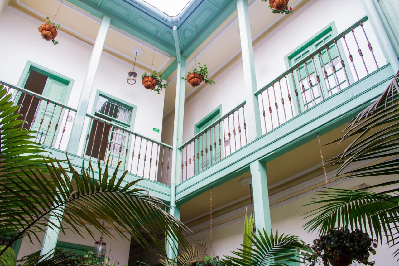 Hotel Casa De La Vega โบโกตา ภายนอก รูปภาพ