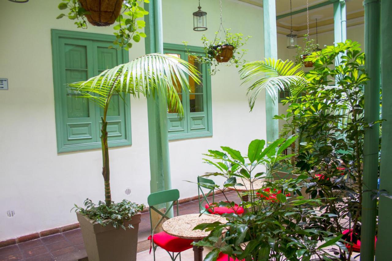 Hotel Casa De La Vega โบโกตา ภายนอก รูปภาพ